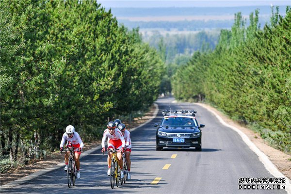 2019年中国公路自行车联赛首站在山西左云县发车