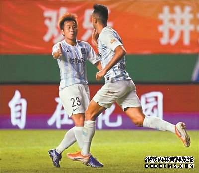 领先-被逼平-落后-扳平-逆转富力4比2逆转斯威