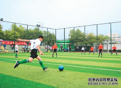 中巴足球交流从娃娃抓起