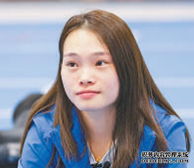 不服输的劲头，在剑尖传承（70年，共同走过·对话两代体育人）